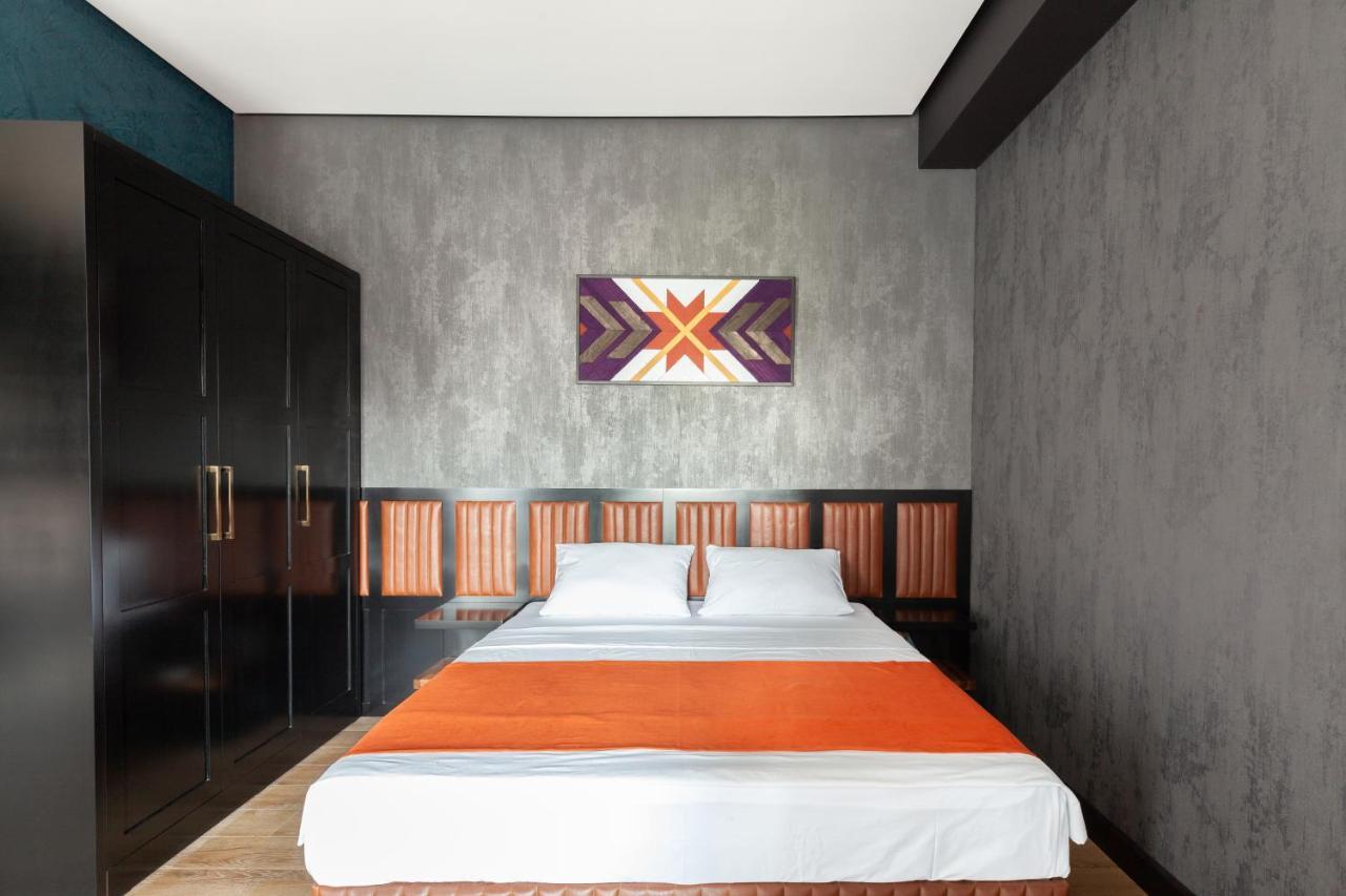 Irina'S Apartments Kutaisi Dış mekan fotoğraf