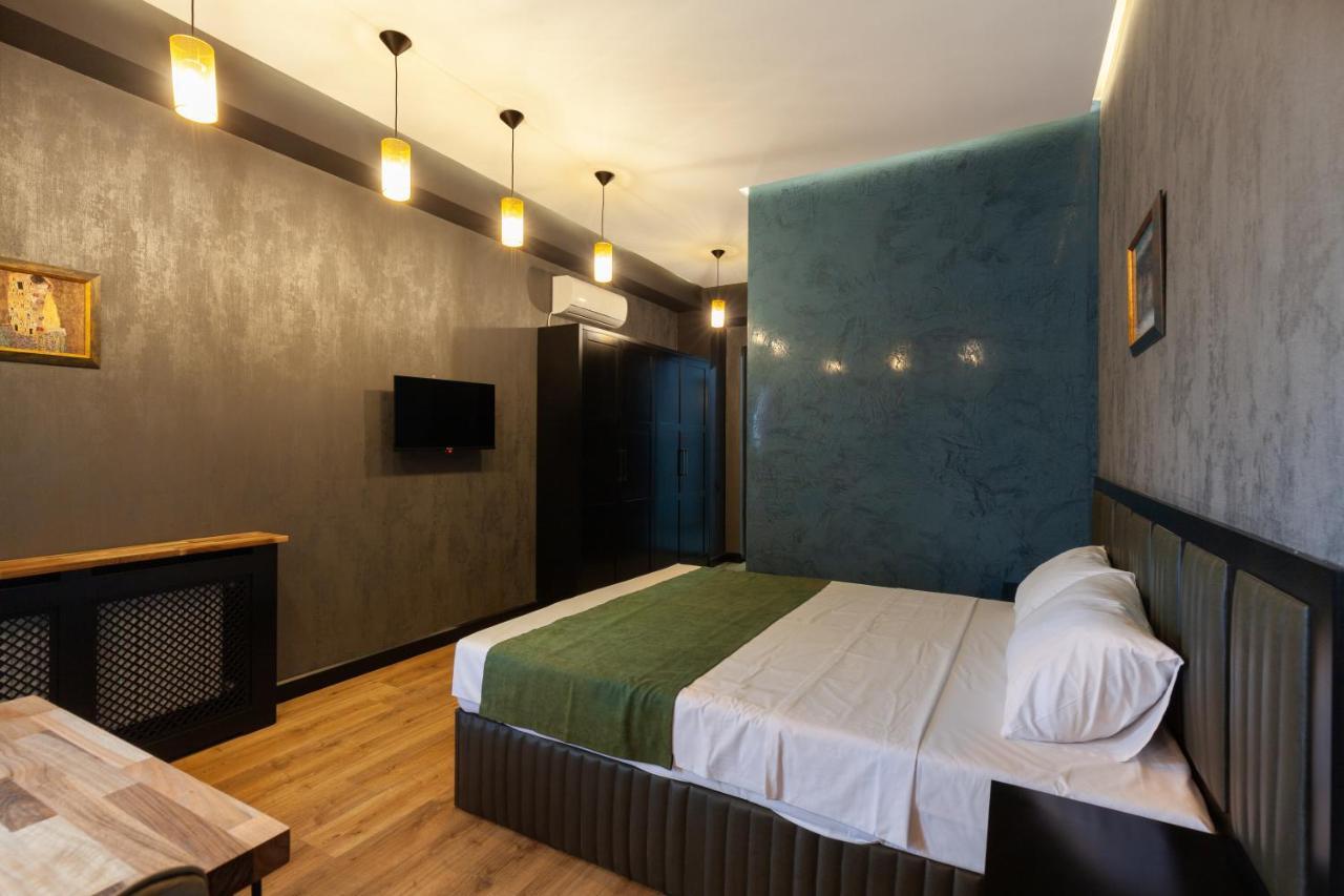 Irina'S Apartments Kutaisi Dış mekan fotoğraf