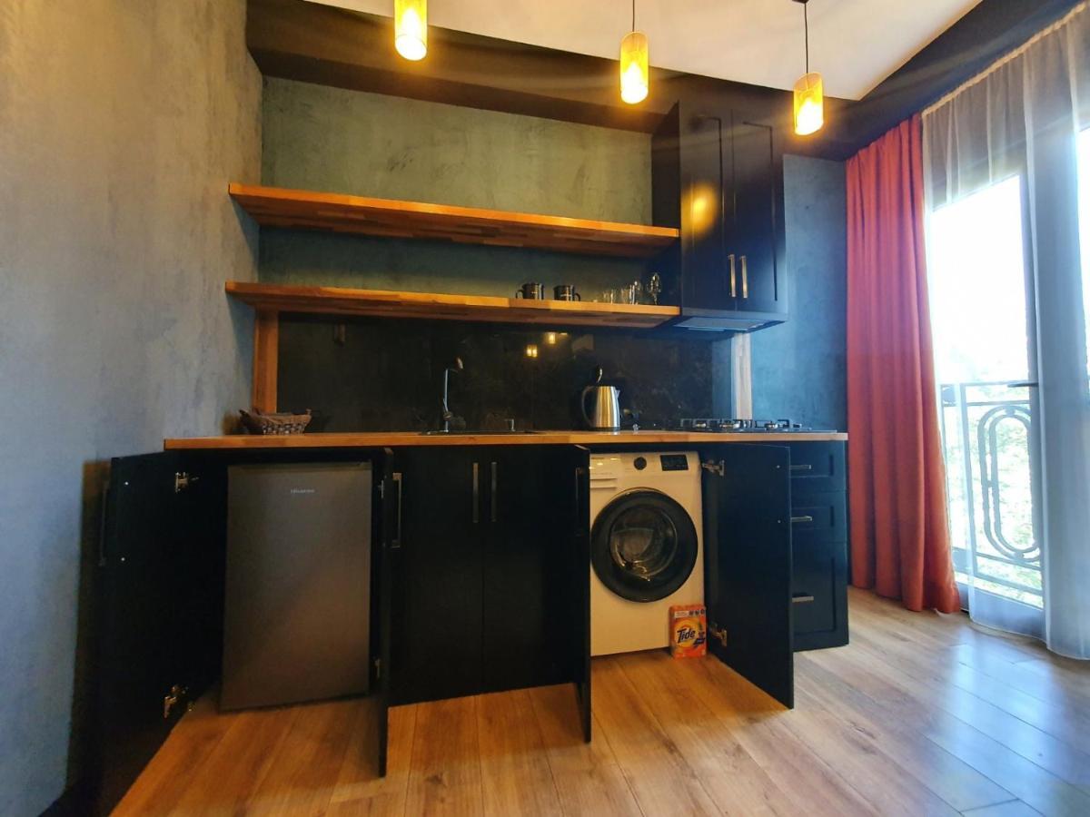 Irina'S Apartments Kutaisi Dış mekan fotoğraf